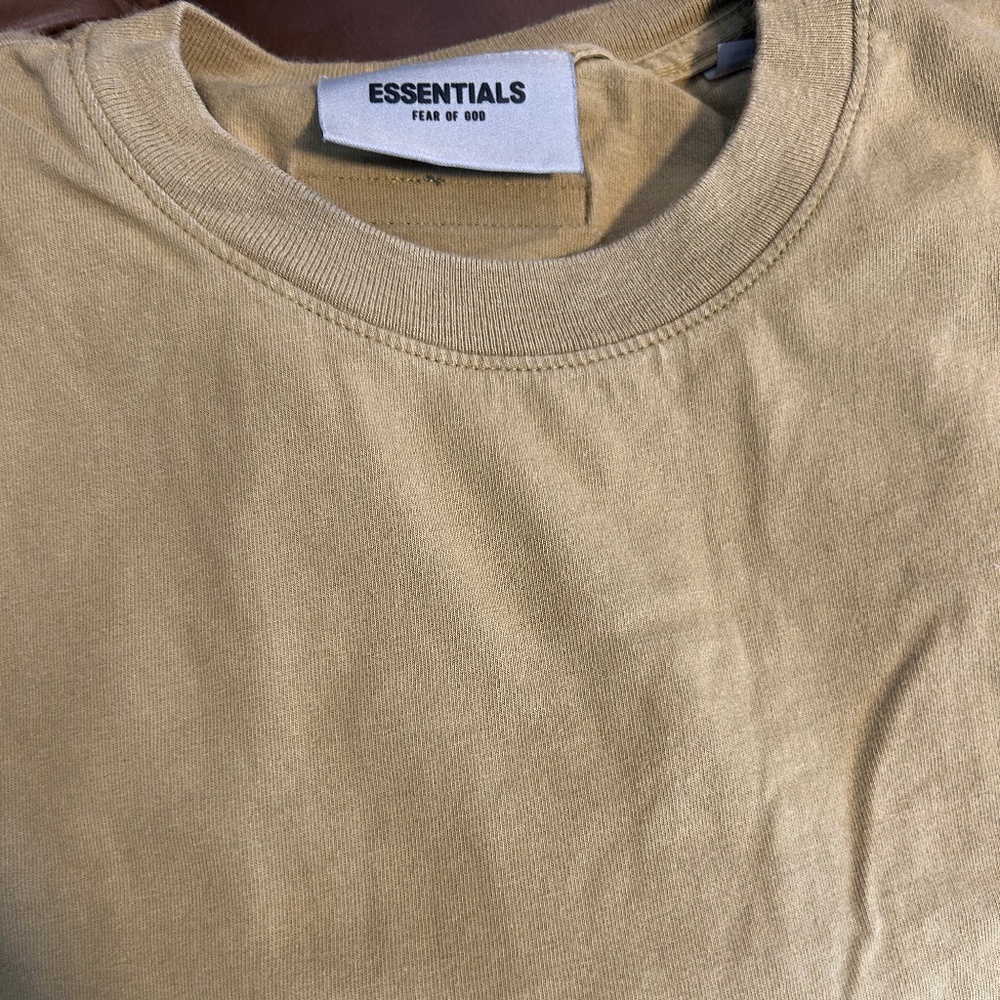 Essentials FOG Tee - Picture 4 of 4